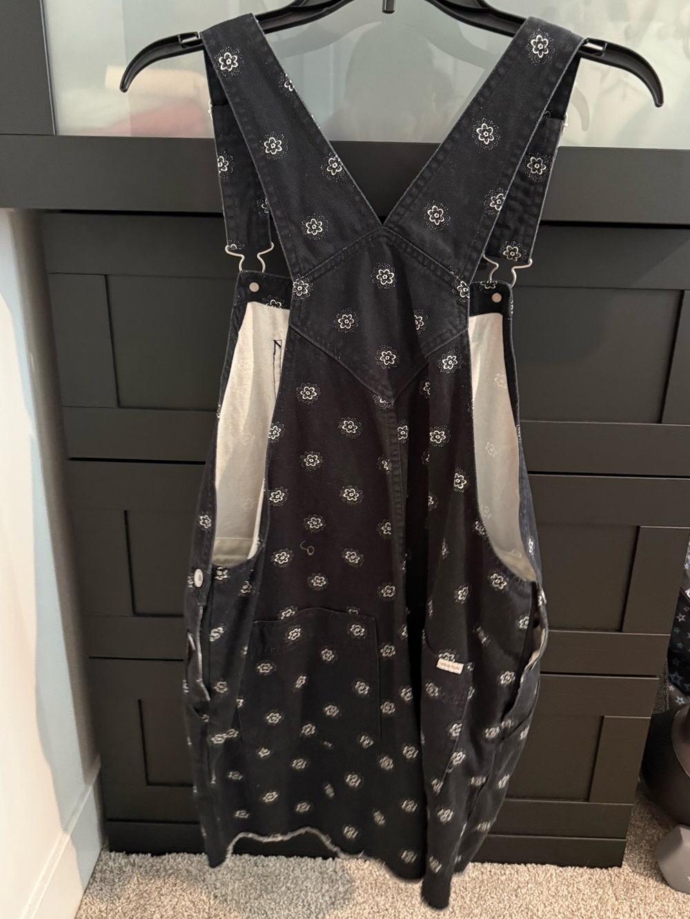 Brixton Overalls black with flowers - Picture 2 of 3